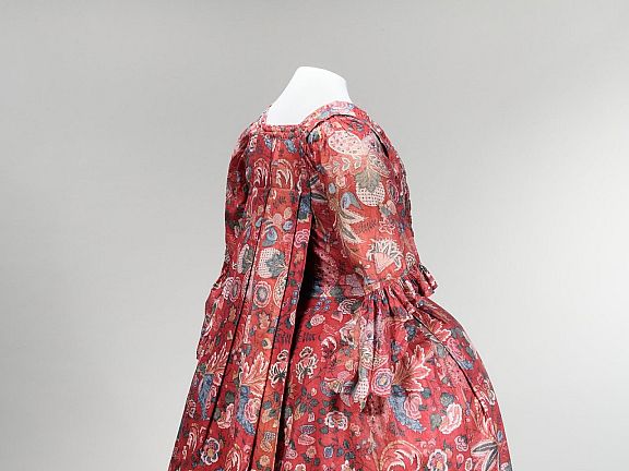 Robe a la francaise